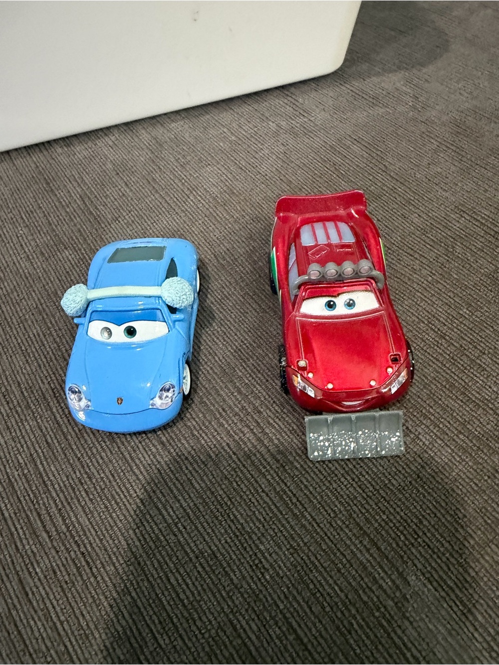 Christmas Disney Cars- Sally and Lightning McQueen